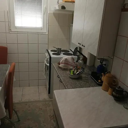 Capi Apartment *